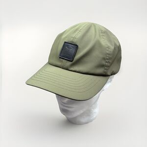 Oakley Smart Cap Buckle StrapBack Hat Green Patch Golf Lightweight Men’s